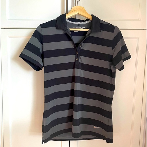 Nike Ladies Golf Shirt Size Medium - Picture 1 of 2